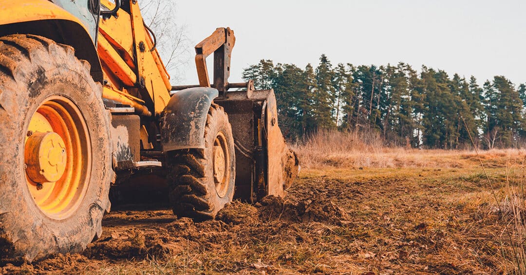 Why DIY Land Clearing Isn’t Recommended: 5 Reasons to Hire a Professional